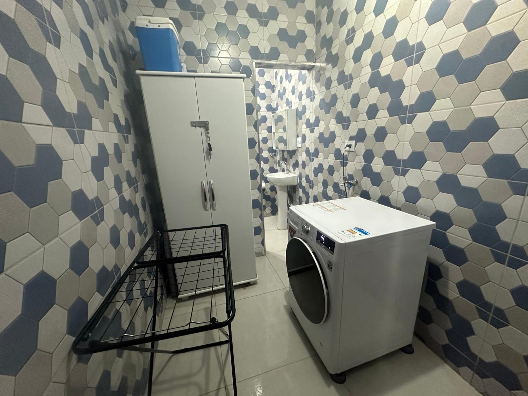 Triplex Piscina Churrasqueira Lava E Seca Wi-Fi E 2 Tvs Em Condominio Com 90M2 No Centro De 우바투바 외부 사진