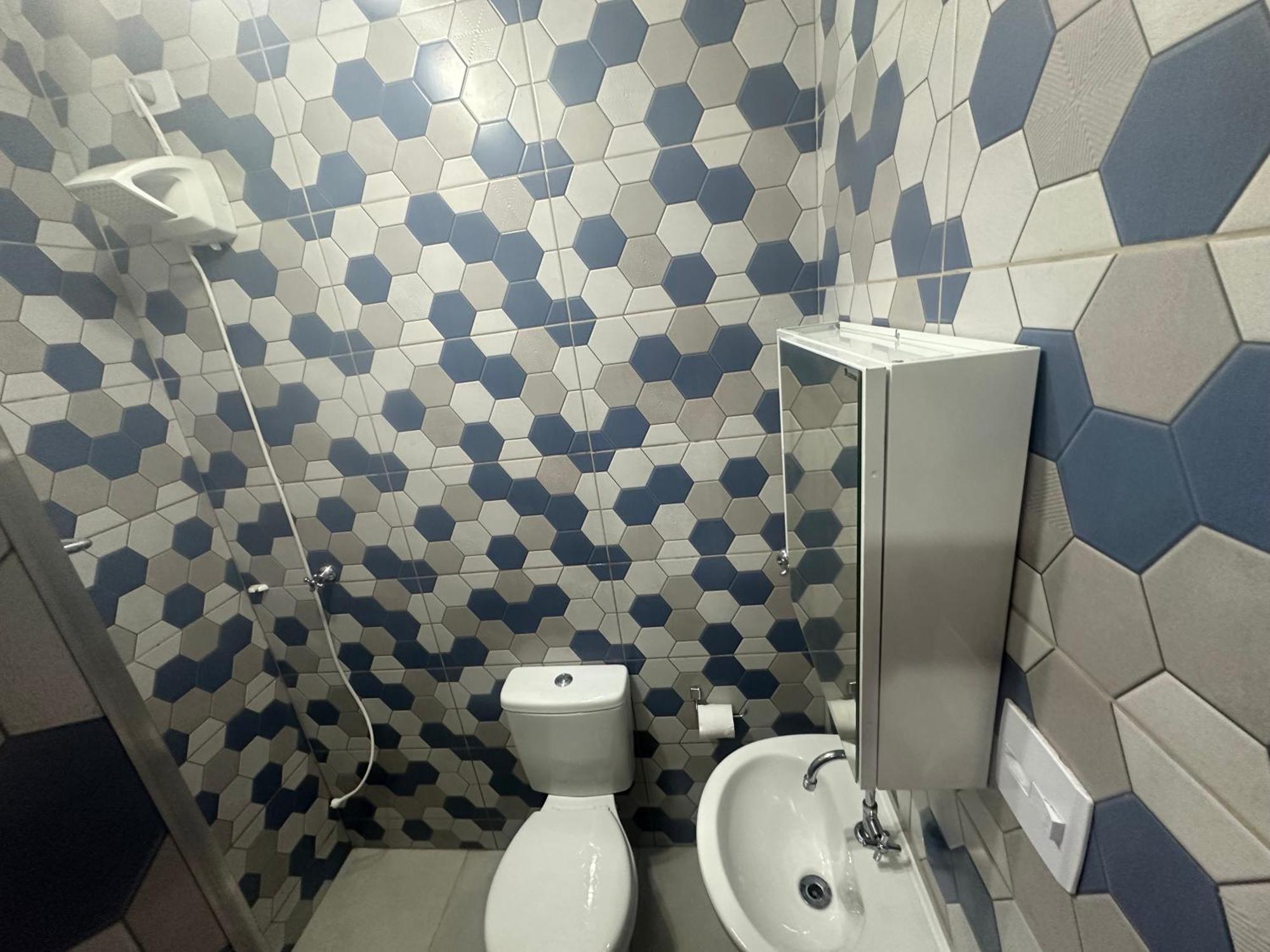 Triplex Piscina Churrasqueira Lava E Seca Wi-Fi E 2 Tvs Em Condominio Com 90M2 No Centro De 우바투바 외부 사진