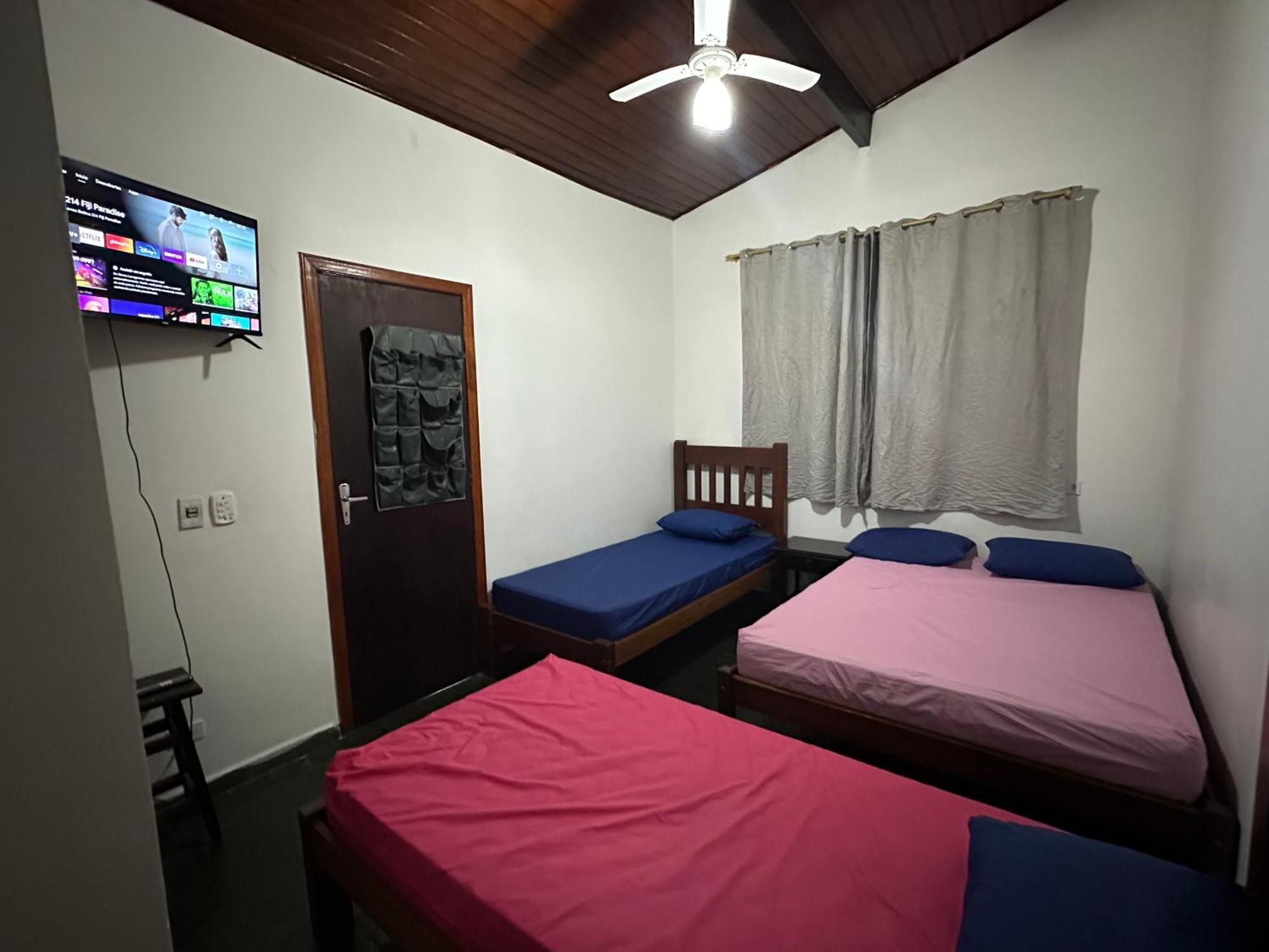 Triplex Piscina Churrasqueira Lava E Seca Wi-Fi E 2 Tvs Em Condominio Com 90M2 No Centro De 우바투바 외부 사진